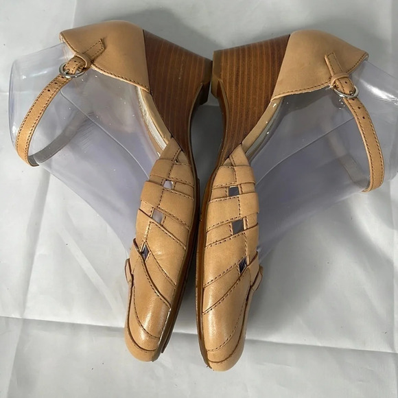 NATURALIZER Swirl Tan Leather Wedge Ankle Strap Shoes Cutout Coastal 6.5W - Picture 7 of 14